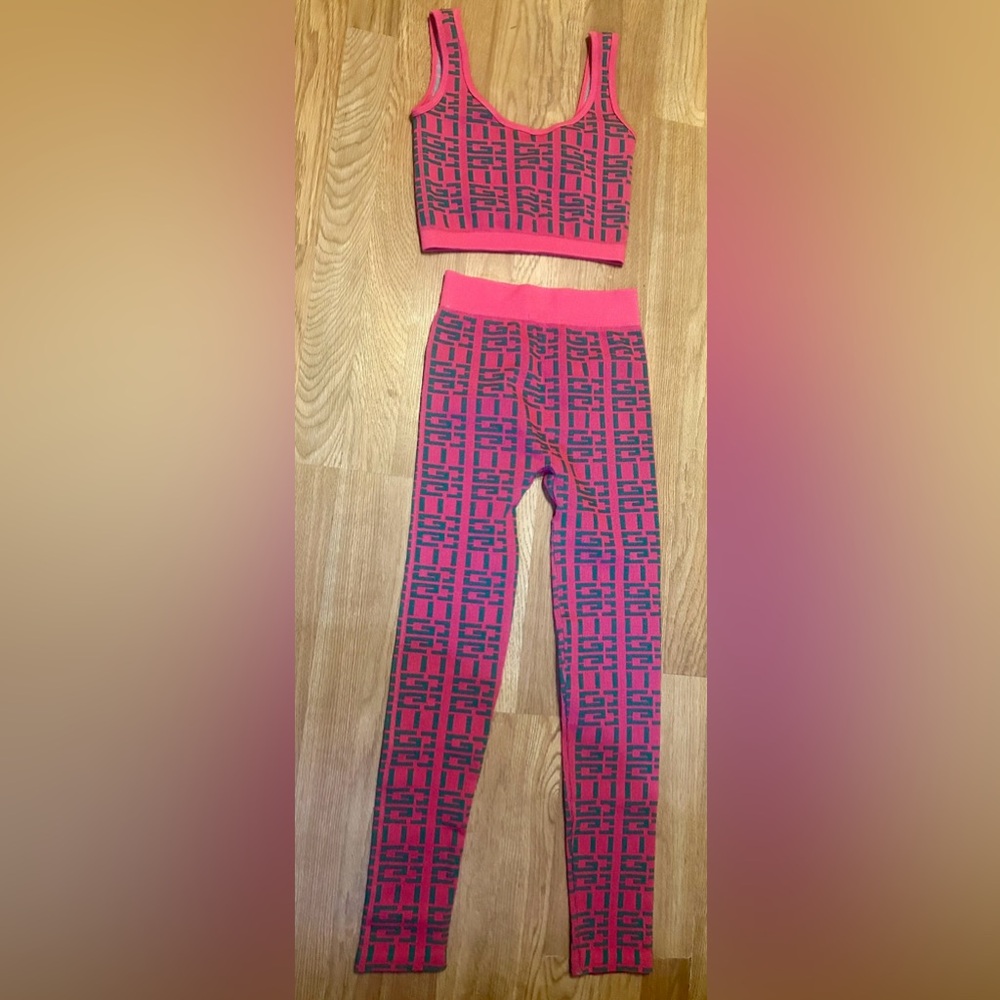 💕 Roma Concepts Pink Patterned Activewear Set | S/M 💕